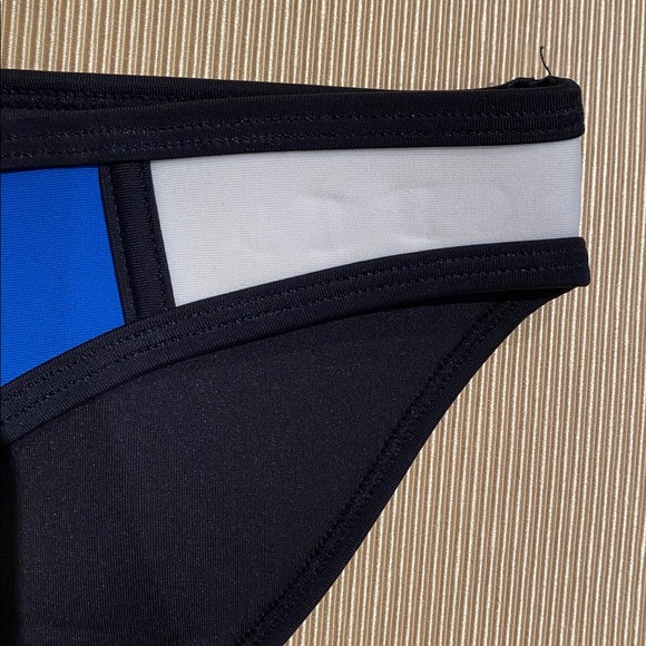 Poppy-Blue Crush Top and Bottom 💠 - Picture 6 of 7